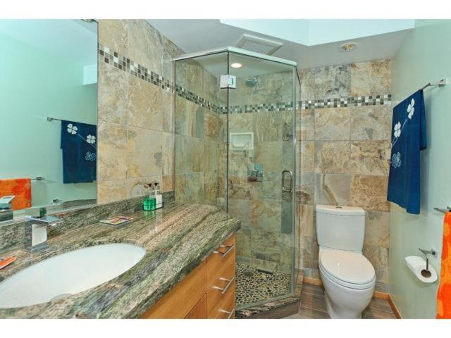 Waikiki Studio Steps To Beach-Mall Free Parking-Wifi هونولولو الغرفة الصورة